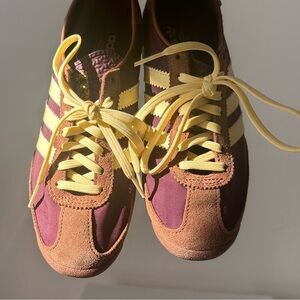 Adidas SL72 OG Sneakers Maroon Burgundy Brown Yellow Women’s US 5, UK 3.5, FR 36